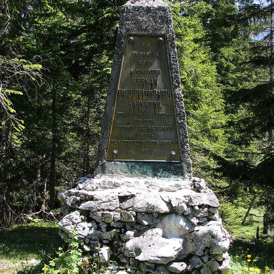 Hermann von Barth Denkmal