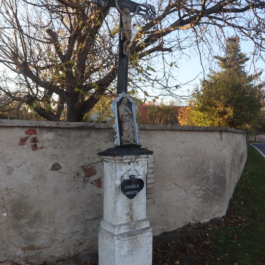 Kříž v Myslibořicích