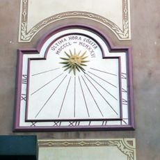 Rellotge de sol de l'edifici Sayol