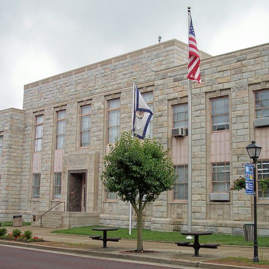Beckley Courthouse Square Historic District