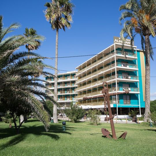 Hotel Almirante