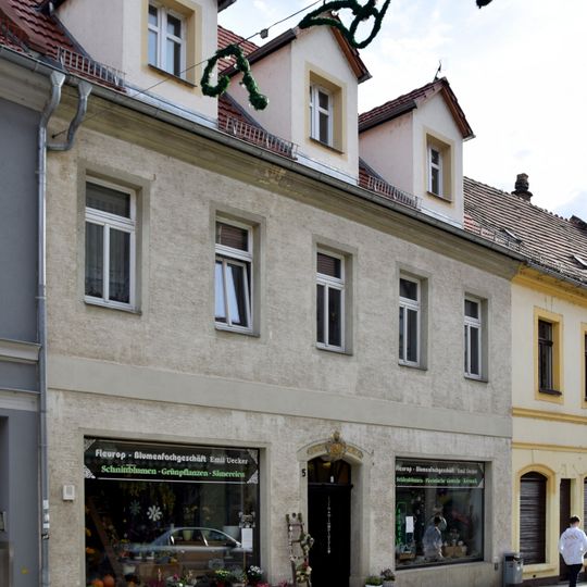 Türgewände mit Schlussstein Meißner Straße 5