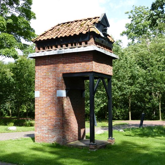 Fraeylemaborg, duivenslag bij Noorder Schathuis