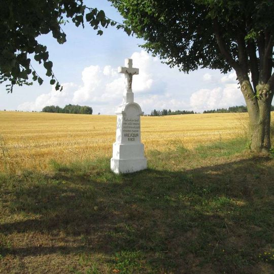 Kříž východně od Lipice