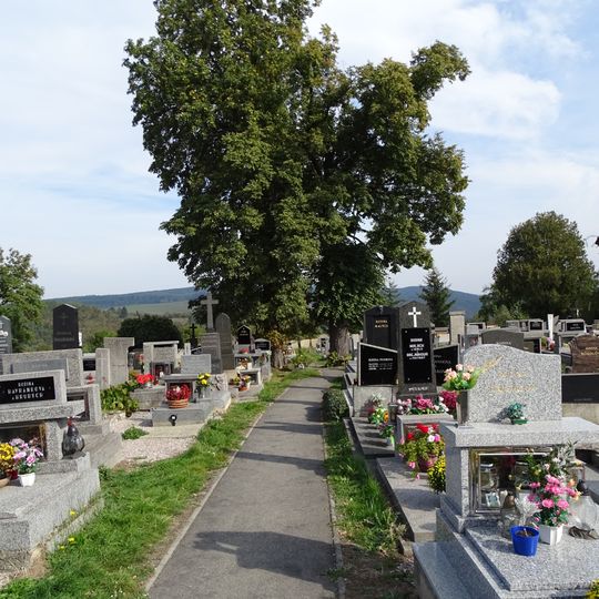 Cemetery in Hudlice