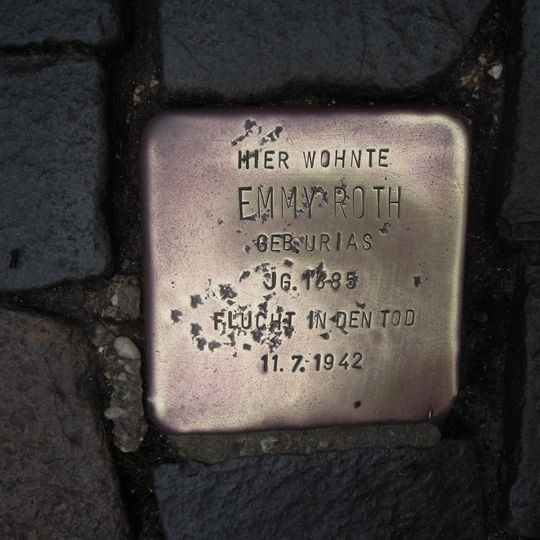 Stolperstein en memoria de Emmy Roth