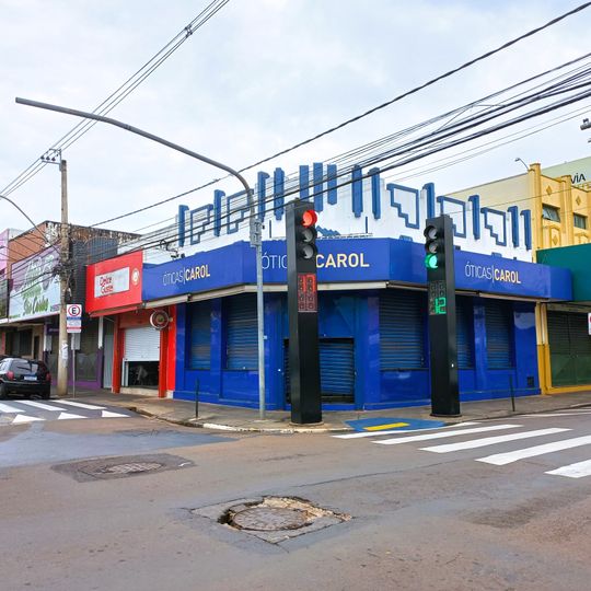 Imóvel à Rua Geminiano Costa, nº 598 e 602