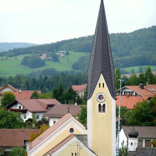 Katholische Pfarrkirche St. Laurentius