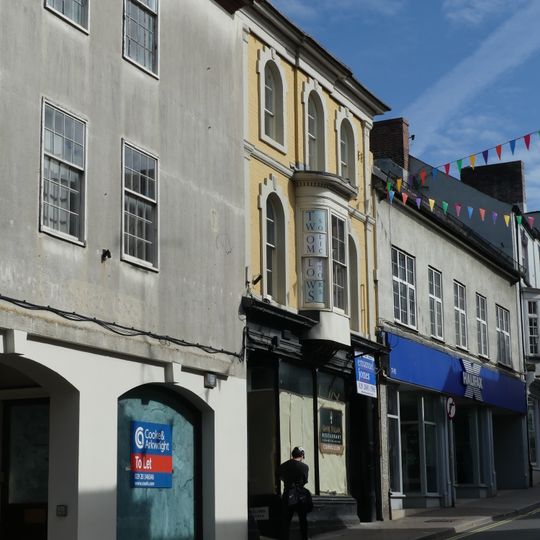 13 Monnow Street, Monmouth