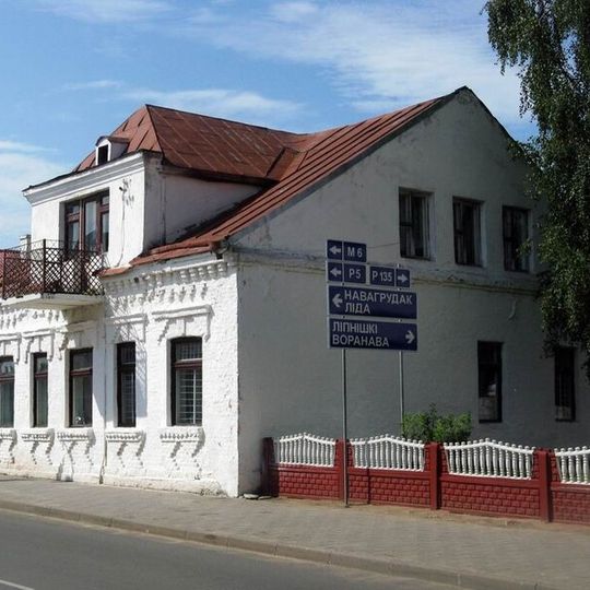 Karla Marksa Street 9, Iŭje