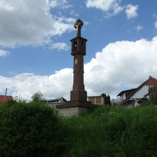 Zvonička v Petroupimi