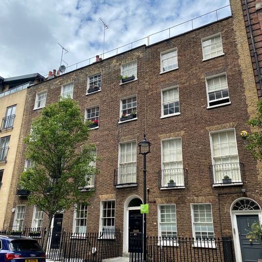 9-11, Nutford Place W1