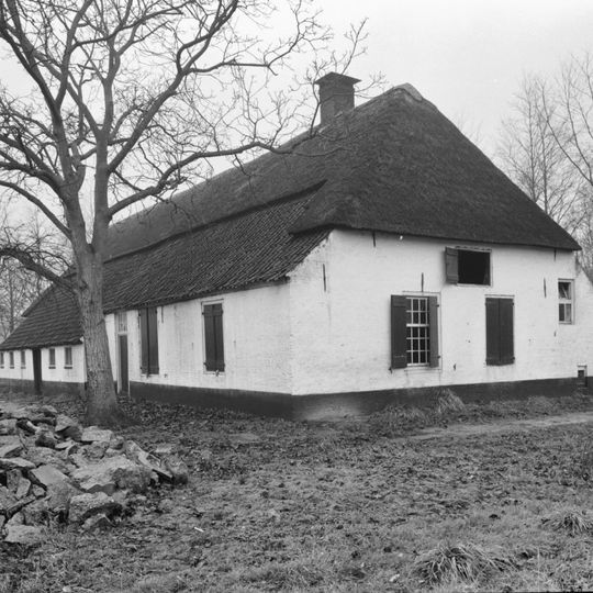 Dr. J. v.d. Mortellaan 1