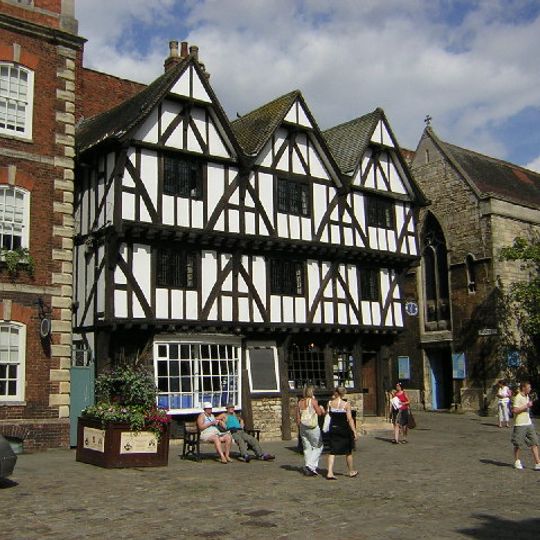 Leigh-Pemberton House