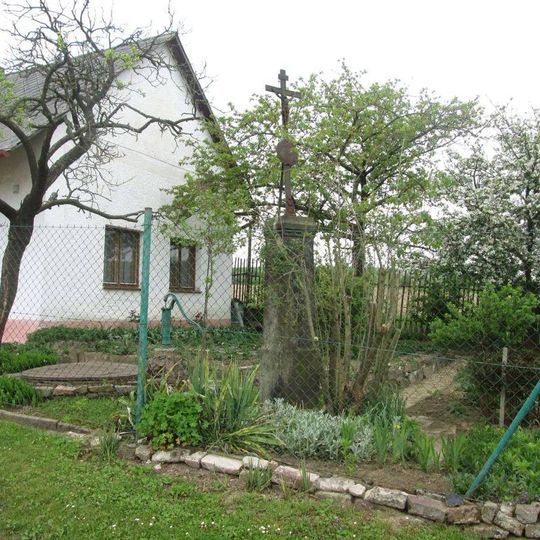 Kříž severně od Petrovic