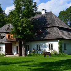 Łopuszna Manor House
