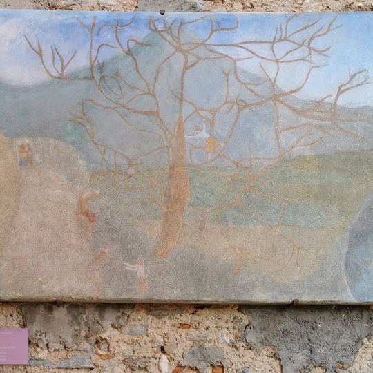 Dance around the tree