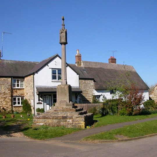 Cross Base and Culworth War Memorial