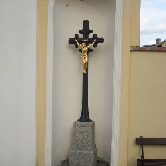 Kříž u kaple sv. Kateřiny