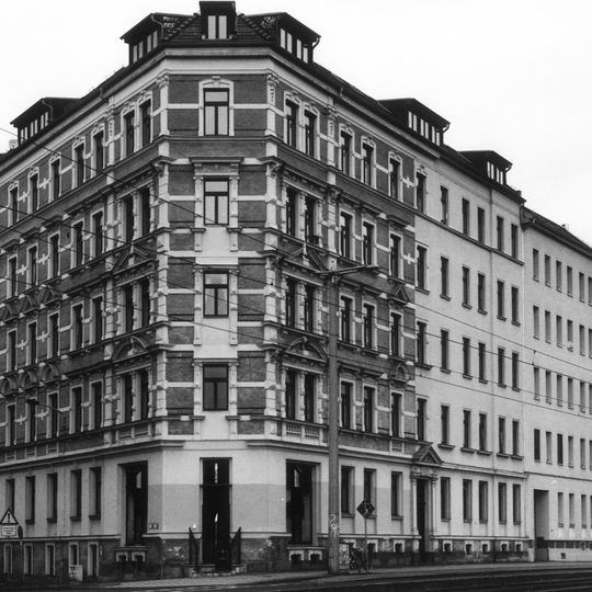 Mietshaus Delitzscher Straße 7d