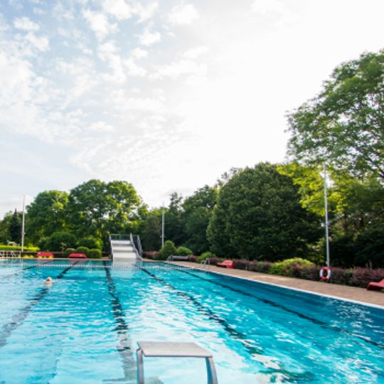 Freibad Schloßborn