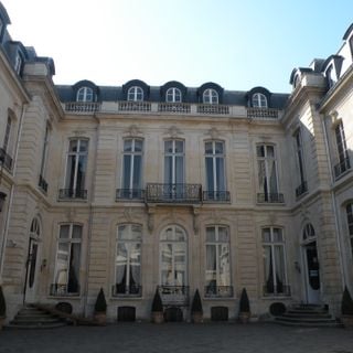 Hôtel de La Rochefoucauld-Doudeauville