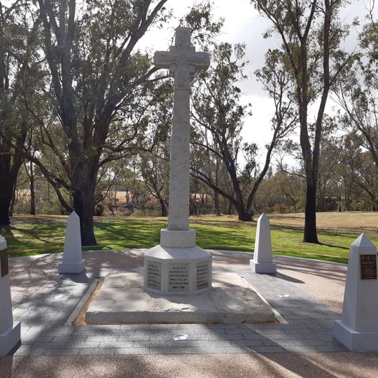 Pinjarra War Memorial