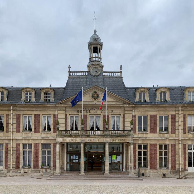 Town hall of Maisons-Alfort