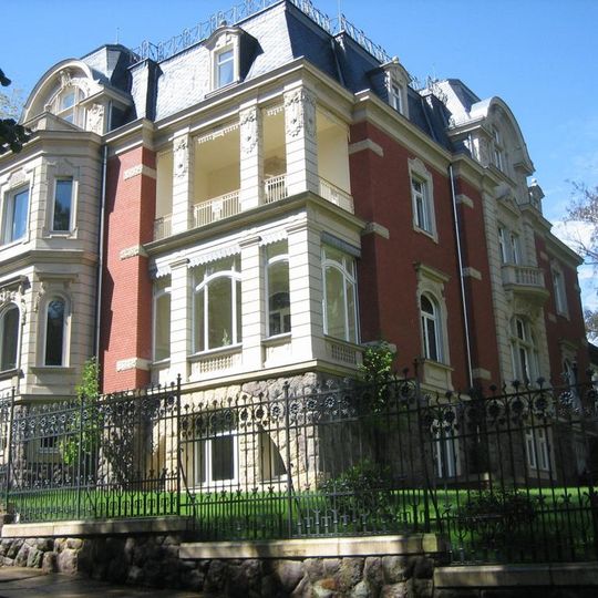 Villa mit Einfriedung Gabelsbergerstraße 12
