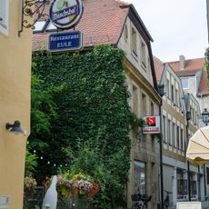 Wohn- und Geschäftshaus