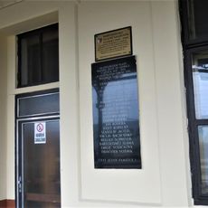 Pamětní desky obětem okupace 1939-45 na nádraží v Nymburku