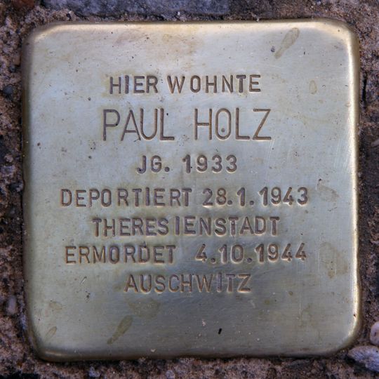 Stolperstein dedicated to Paul Holz