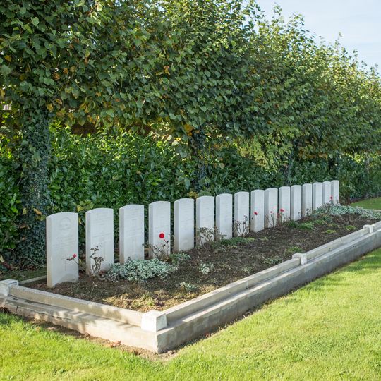 Section du Commonwealth du nouveau cimetière de Saint-Sylvestre-Cappel