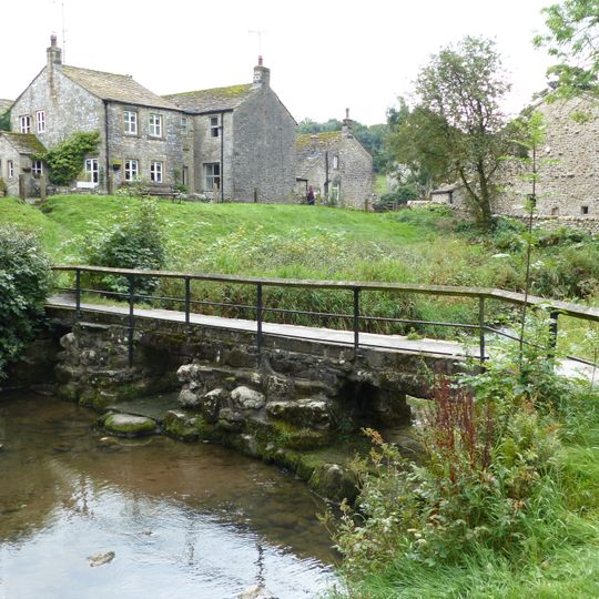 Clapper bridge approximately 20 metres east of Fountaines Hospital