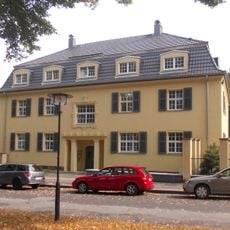 Wohnhaus Weinauallee 2
