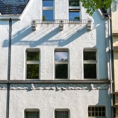 Lessingstraße 2