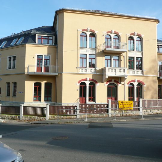 Kleinlugaer Straße 2