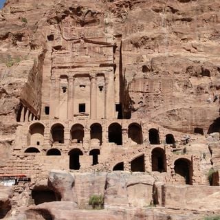 Urn Tomb (Petra)