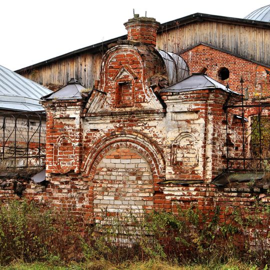 Калитка в ограде