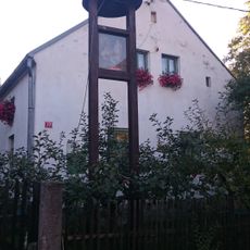 Zvonička v zahradě v Jedvaninách