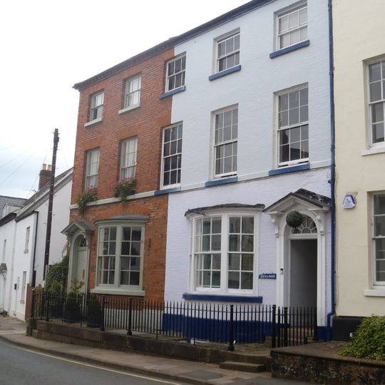 Clytha House  Newlands