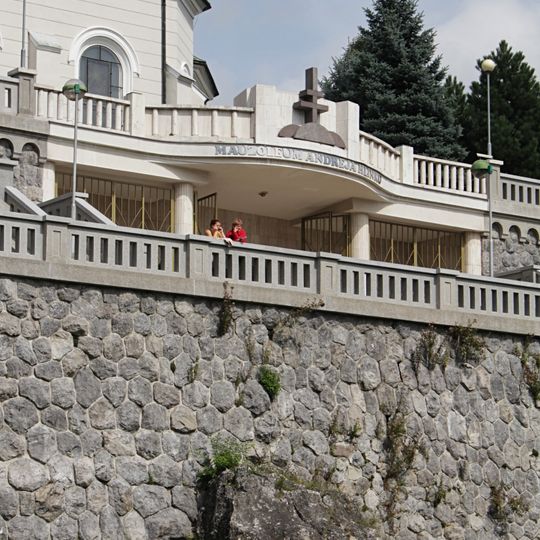 Mausoleo di Andrej Hlinka