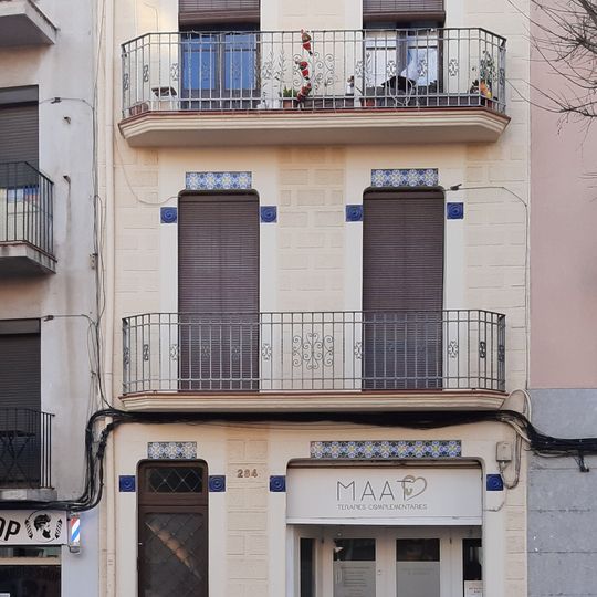 Building in carretera Laureà Miró, 284