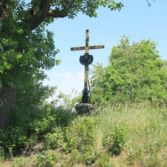 Kříž u silnice severně od Vilémova