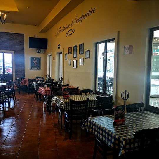 Italianni's Patio Texcoco