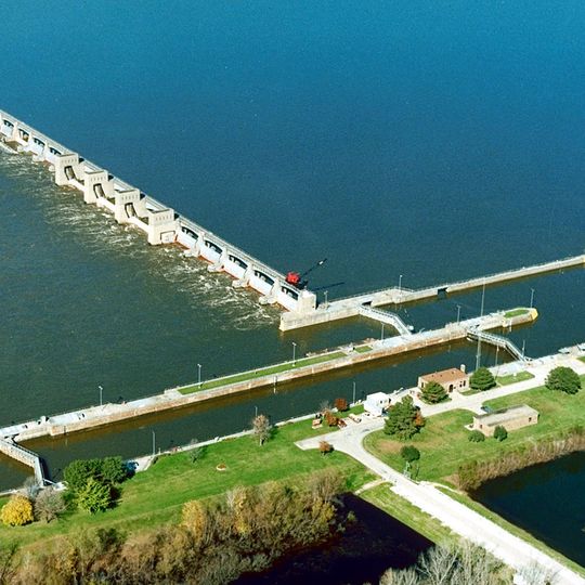 Lock and Dam No. 18