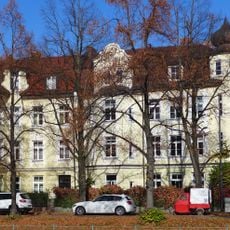 Nördliche Auffahrtsallee 61