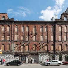 Kamienica przy ulicy Okrzei 30