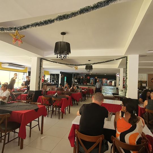 Restaurante e Pousada Estância Penedo