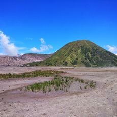 Mount Batok